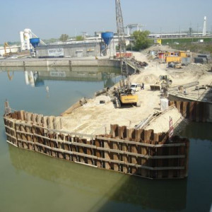 Hochwasserschutzanlage Hafentor Freudenau